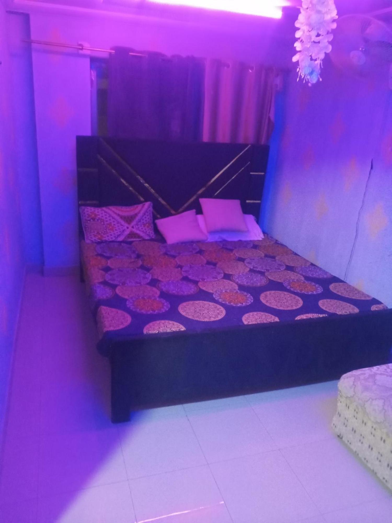Aj Room Service Civic Center Ραβαλπίντι Εξωτερικό φωτογραφία